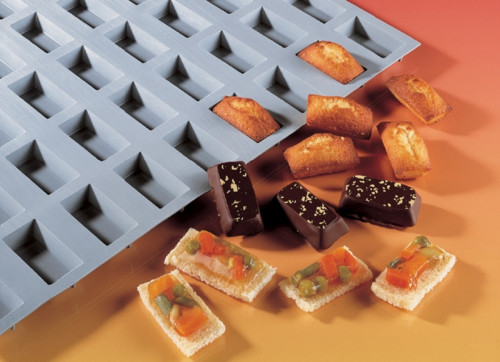 Plaque 25 mini financiers silicone GN 1/3 30x17,6 cm Elastomoule De Buyer