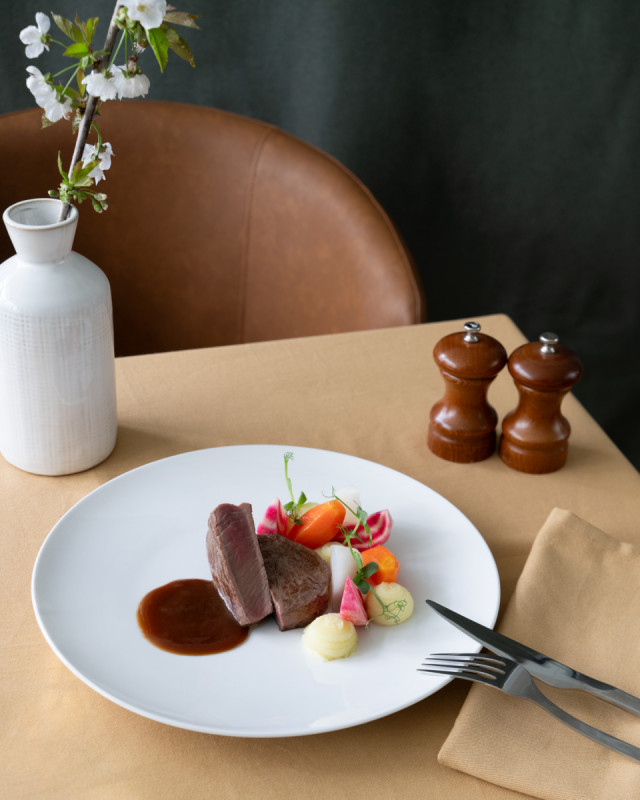 Assiette coupe plate rond blanc porcelaine Ø 22 cm Gusto Accolade